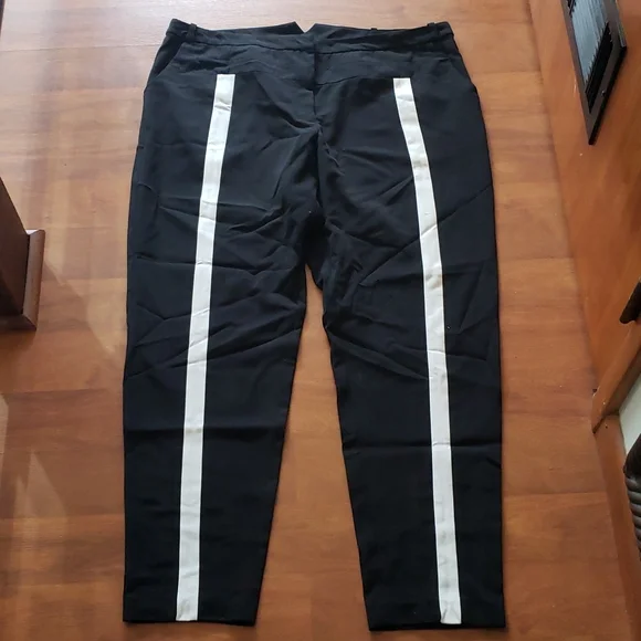 SOLD - Picture 2 of 11